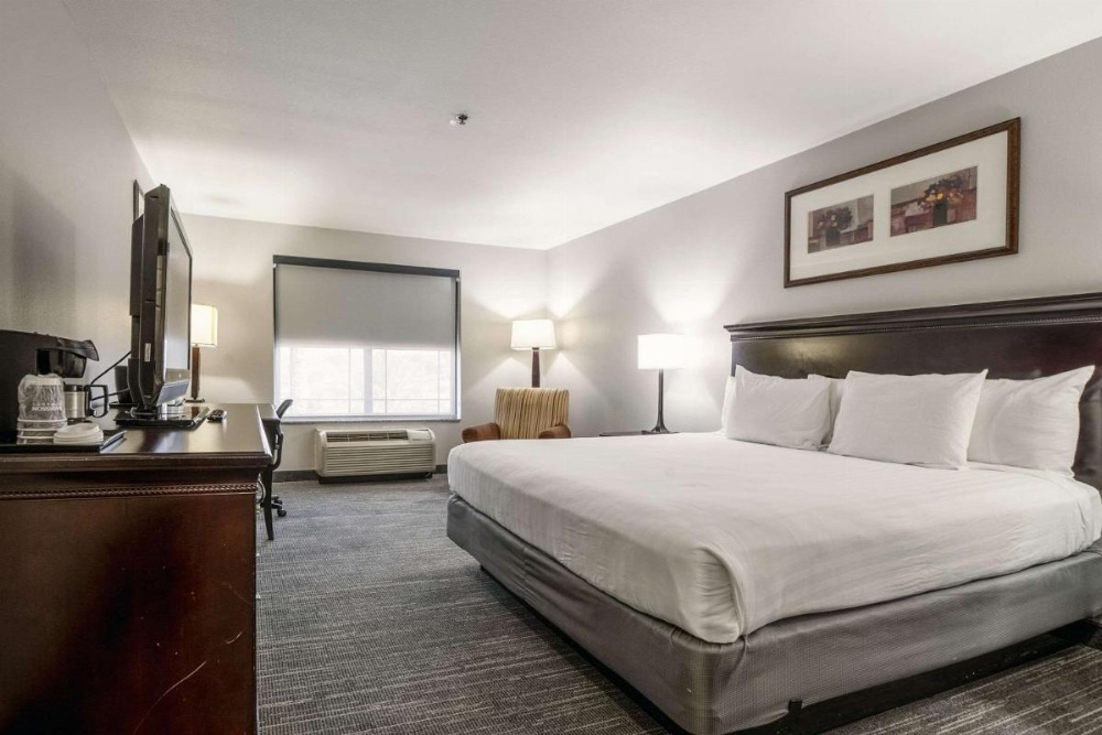 Country Inn & Suites by Radisson, Ontario at Ontario Mills, CA Image 31