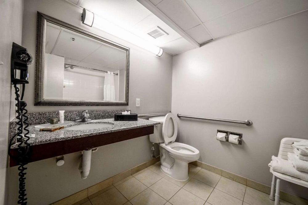 Country Inn & Suites by Radisson, Ontario at Ontario Mills, CA