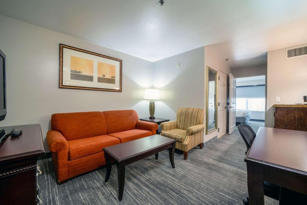 Country Inn & Suites by Radisson, Ontario at Ontario Mills, CA Image 48