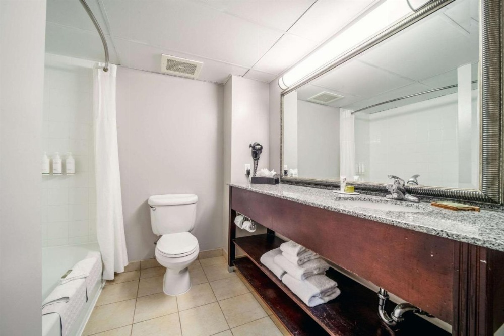 Country Inn & Suites by Radisson, Ontario at Ontario Mills, CA Image 7